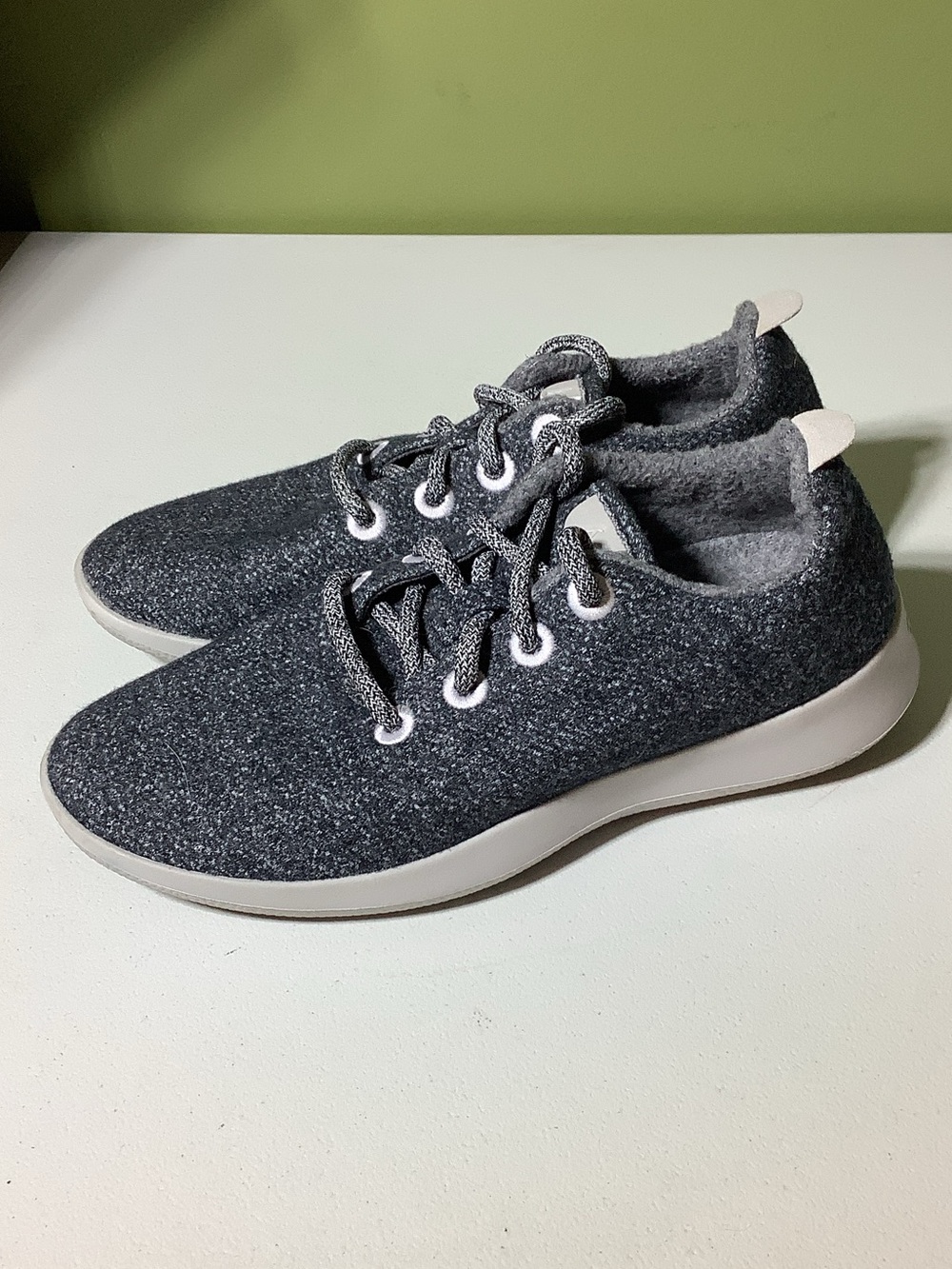 Allbirds charcoal gray sneakers, size 8